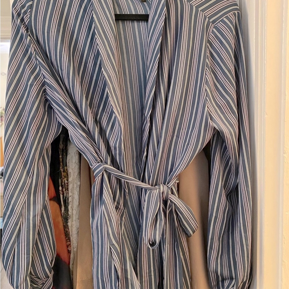 BCBG MaxAzria Tie Waist Blouse